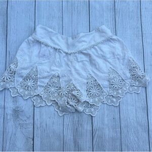 American Eagle Eyelet Lace Shorts
